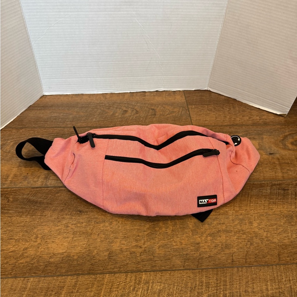 Women’s Pink MaxTop Large Belt Bag